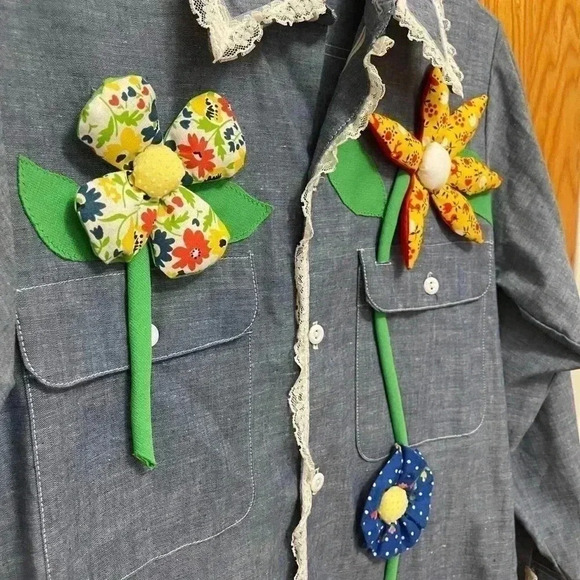 Vintage Button-Down - Picture 4 of 5